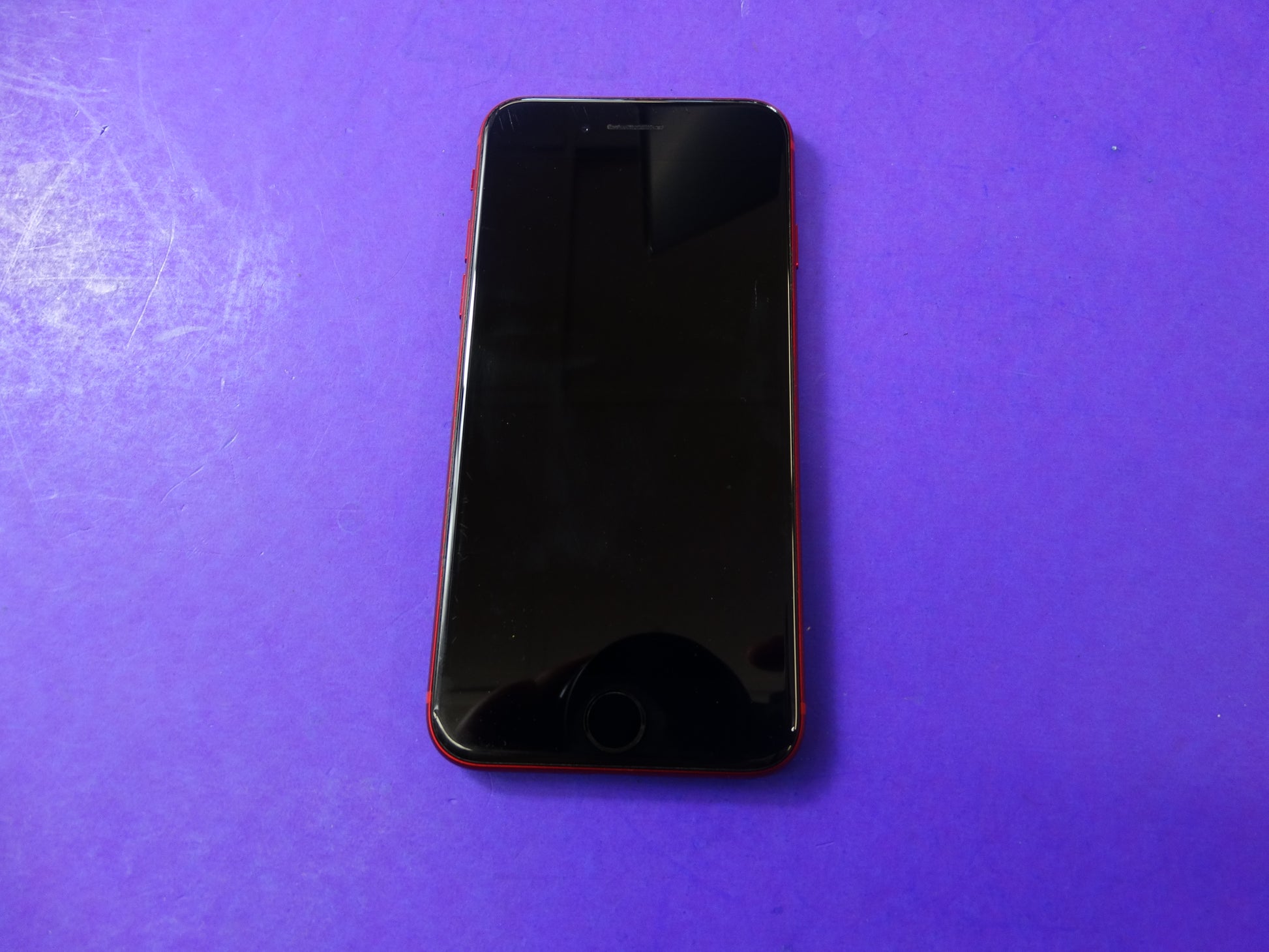 Apple iPhone SE (2nd Generation) – 64GB – Unlocked – iOS 16.0.1 – 82% Battery Health (Model: MX9M2LL/A) - WeBuyElectronic