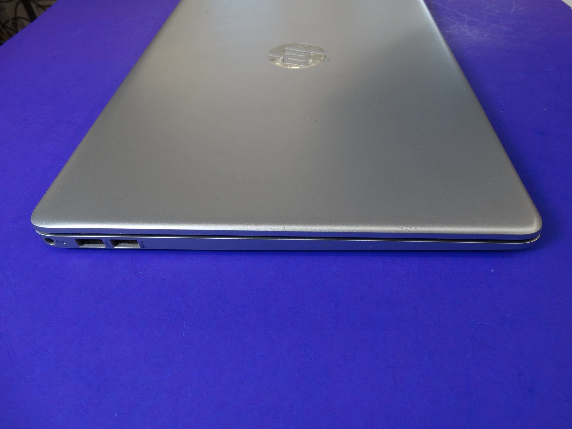 HP Laptop i5-1035G1 – 8GB RAM / 256GB SSD / Windows 11 Home - WeBuyElectronic