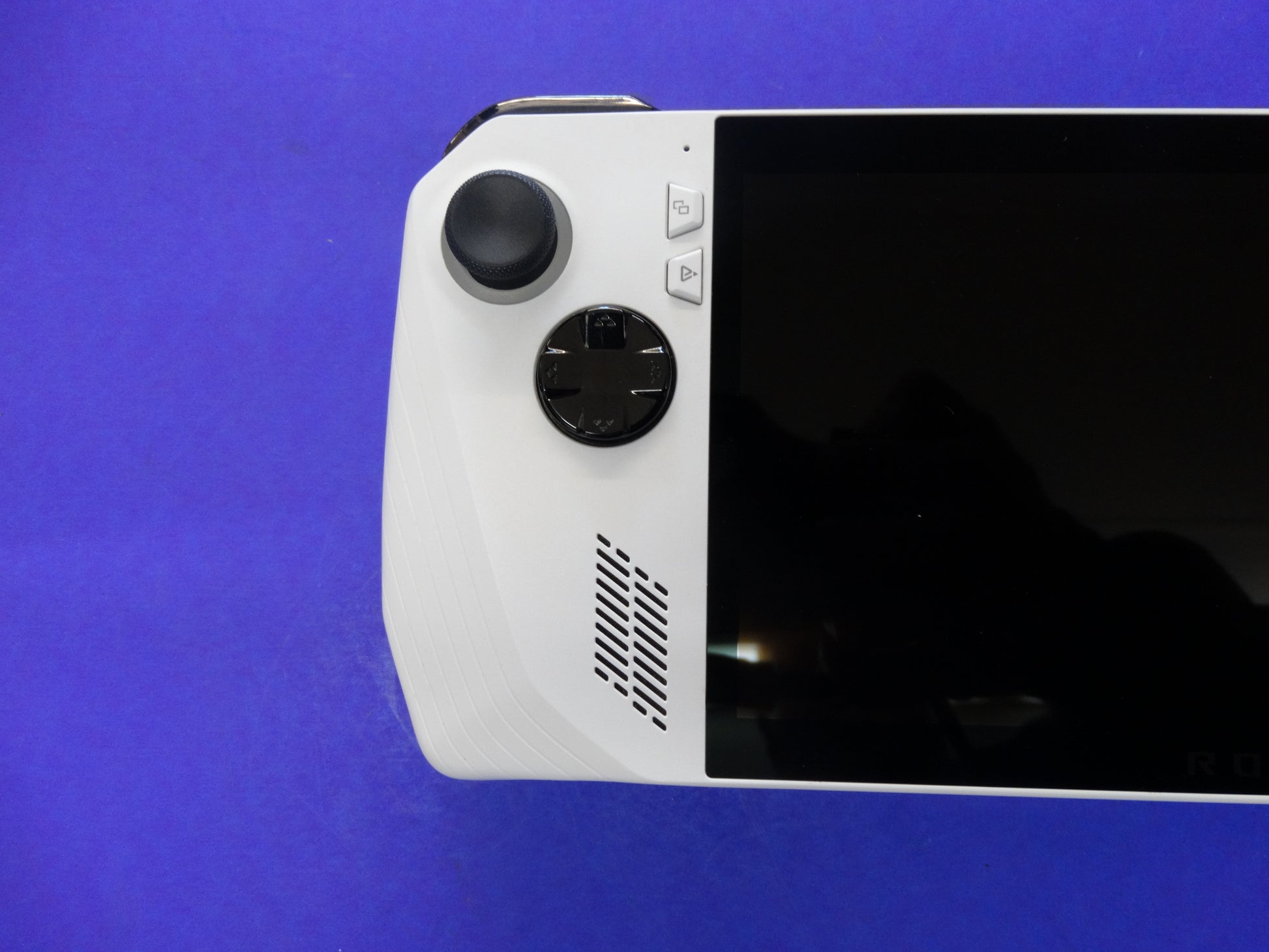 ASUS ROG Ally RC71L – AMD Ryzen Z1 Extreme Handheld Gaming Console (512GB SSD, 16GB RAM) - WeBuyElectronic