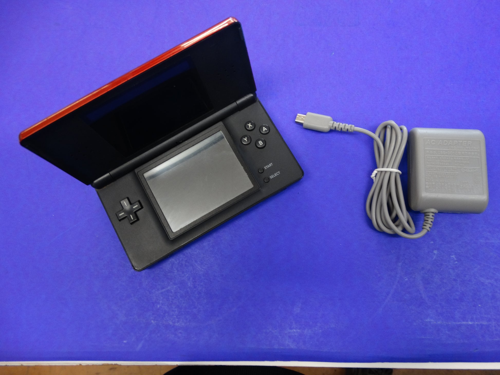 Nintendo DS Lite (Model No. USG-001) - WeBuyElectronic