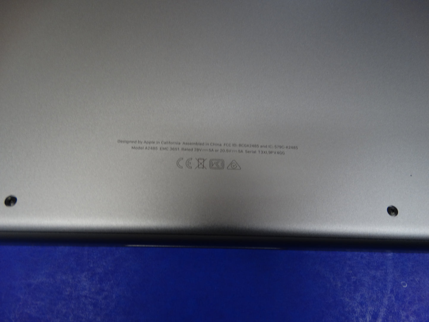 Apple MacBook Pro 13-inch (M1, 2020) – Space Gray, 16GB RAM, 512GB SSD, 1 Cycle, macOS 14.6.1 (26.0.1) - WeBuyElectronic