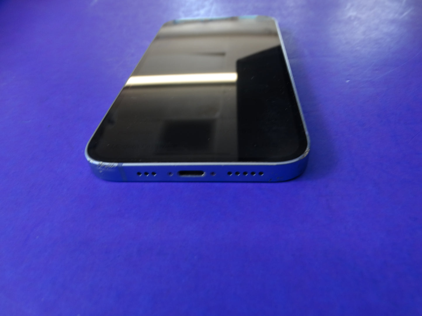 Apple iPhone 12 – 128GB (Unlocked) | iOS 18.7.1 | 76% Battery | Back Crack - WeBuyElectronic