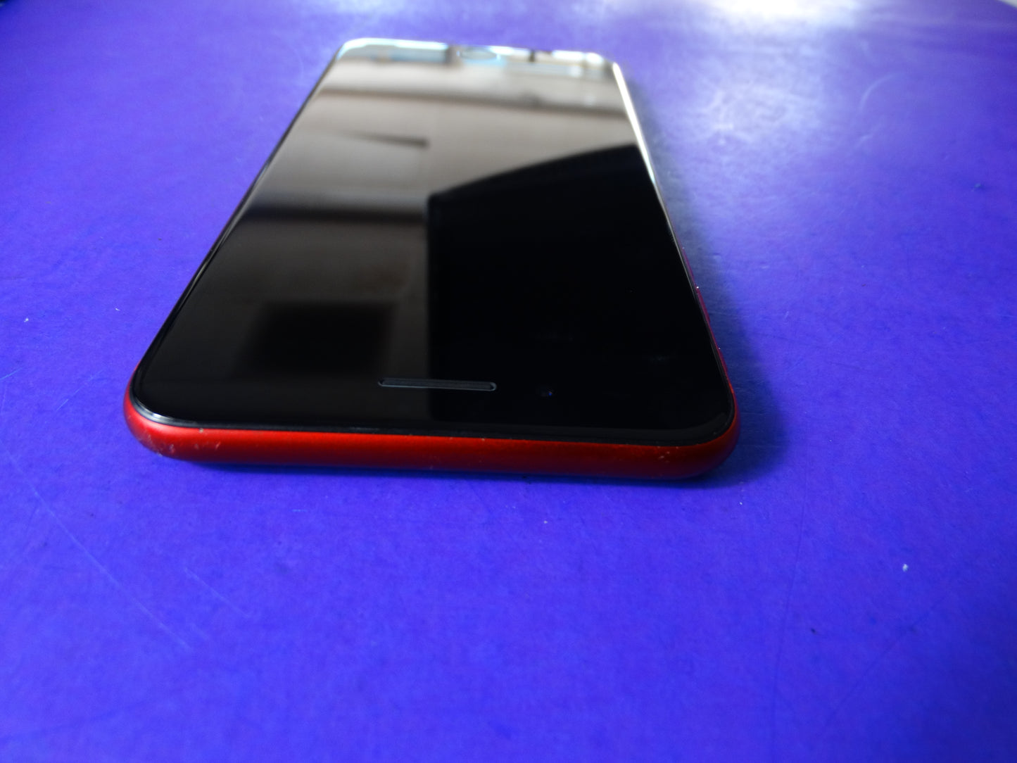 iPhone 8 Plus – 64GB (Unlocked) | iOS 16.7.10 | 76% Battery | Back Glass Crack - WeBuyElectronic