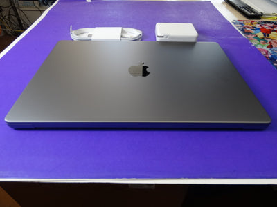 Apple MacBook Pro A2485 (M1 Pro, 16GB RAM, 512GB SSD, macOS 26.0.1) - WeBuyElectronic