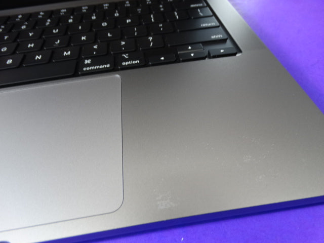 Apple MacBook Air A2779 (M2, 2023) – 16GB RAM, 512GB SSD, 100% Battery, macOS 26.0.1 - WeBuyElectronic