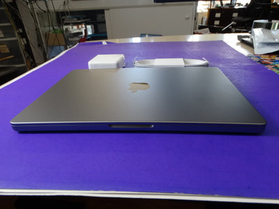 Apple MacBook Pro A2442 (2021) – M1 Pro / 16GB RAM / 1TB SSD / macOS 26.0.1 / 100% Battery - WeBuyElectronic