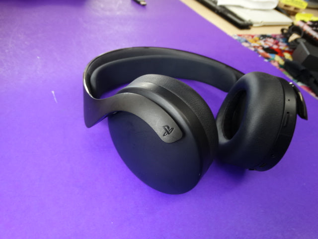 Sony PULSE 3D Wireless Headset for PlayStation + USB Dongle - WeBuyElectronic