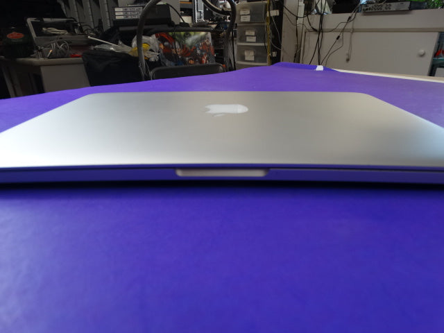 MacBook Pro 13-Inch A1502 (2015) – 2.7GHz, 8GB RAM, 256GB SSD – Ready to Use