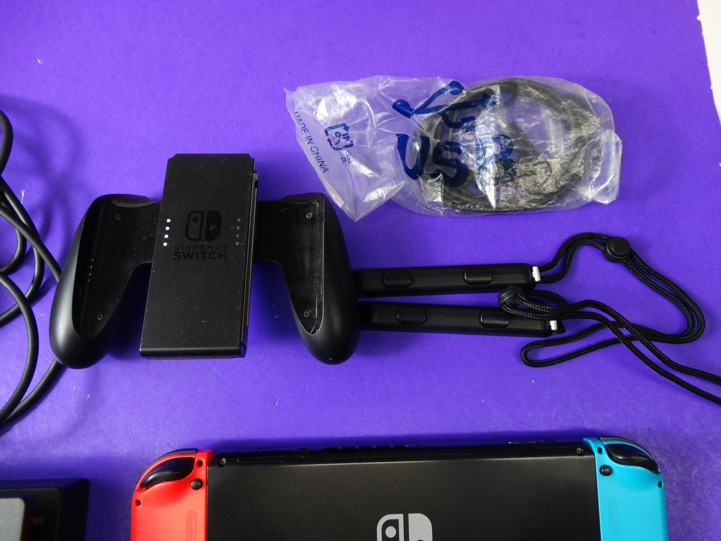 Nintendo Switch Console Neon Red/Blue  Complete Set  Fully Tested