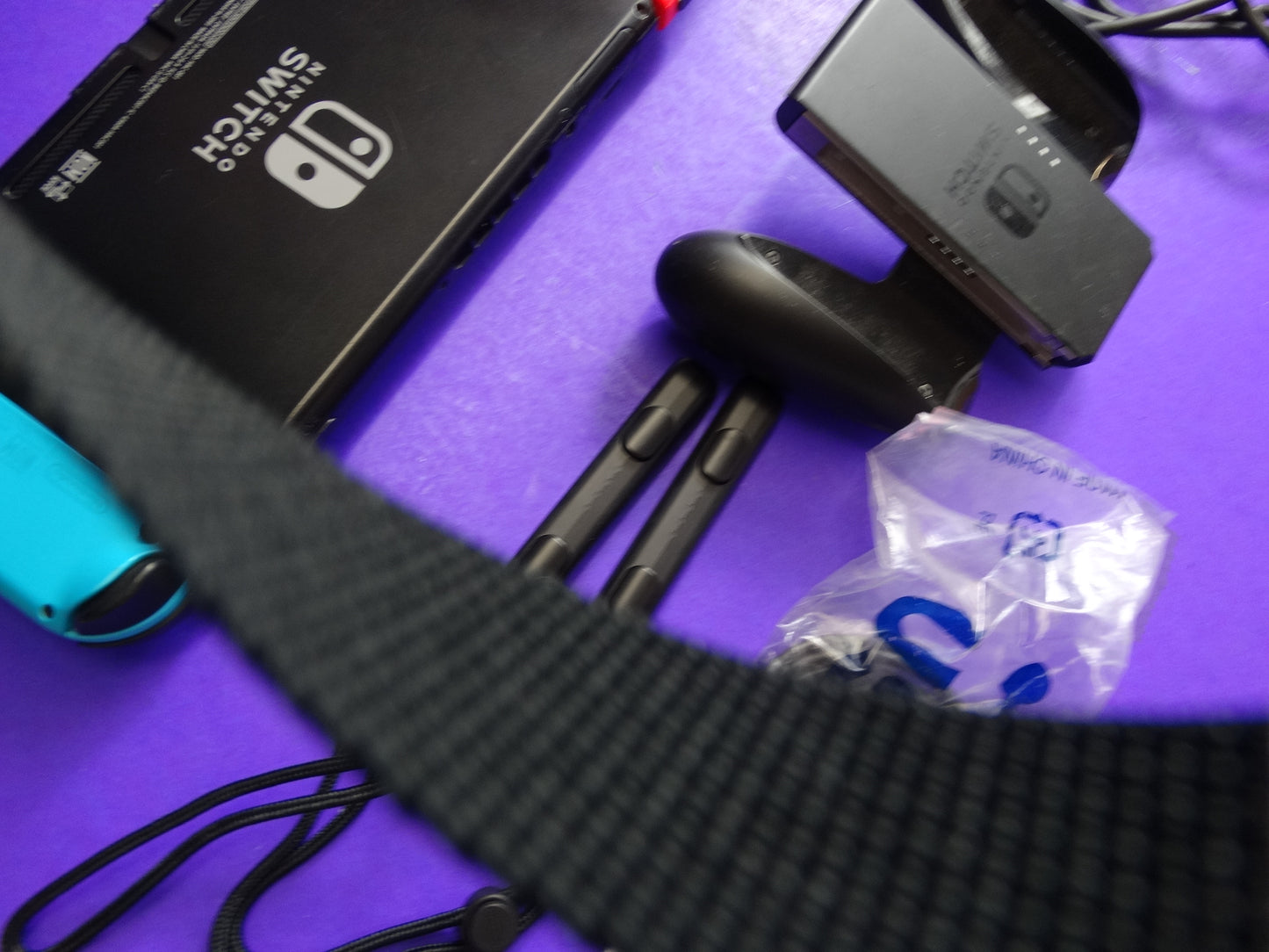 Nintendo Switch Console Neon Red/Blue  Complete Set  Fully Tested