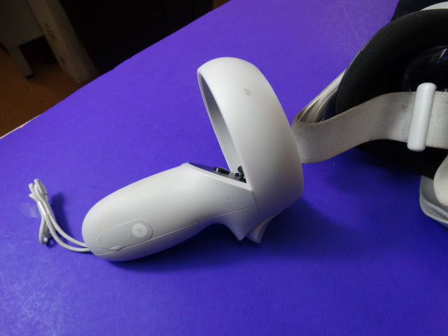 Meta Quest 2 VR Headset – All-In-One Virtual Reality System