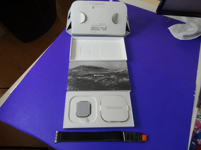 Apple Watch Ultra 2 – 49mm GPS + Cellular, Unlocked