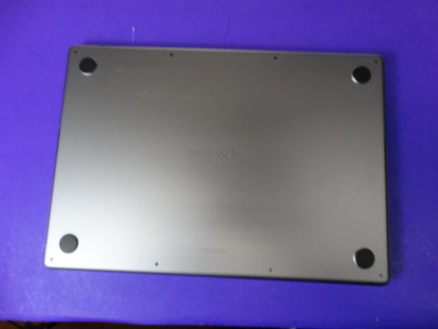 MacBook Pro 16" (2023) – M2 Pro, 12-Core CPU / 19-Core GPU, 16GB RAM, 512GB SSD, A2780