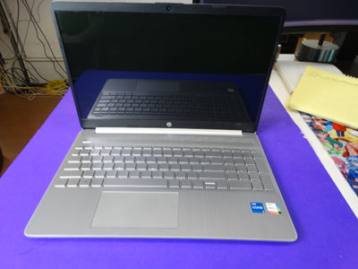 HP Laptop – Intel Core i3-1215U, 16GB RAM, 256GB SSD, Windows 11 Home (75% Battery)
