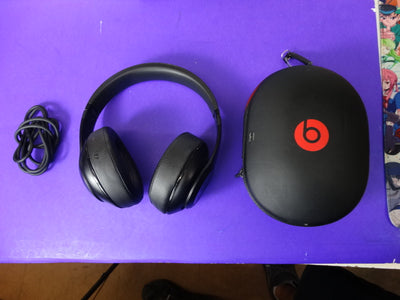 Beats Studio 2 Wireless Headphones – Model B0501 – Premium Sound