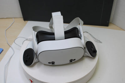 Meta Quest 3 VR Headset 128GB – All-in-One Wireless Virtual Reality System (White) - WeBuyElectronic