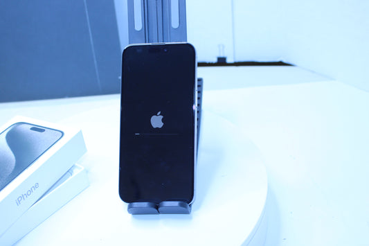 Apple iPhone 15 Pro 256GB Black Titanium (Unlocked) A2848 – Excellent Condition