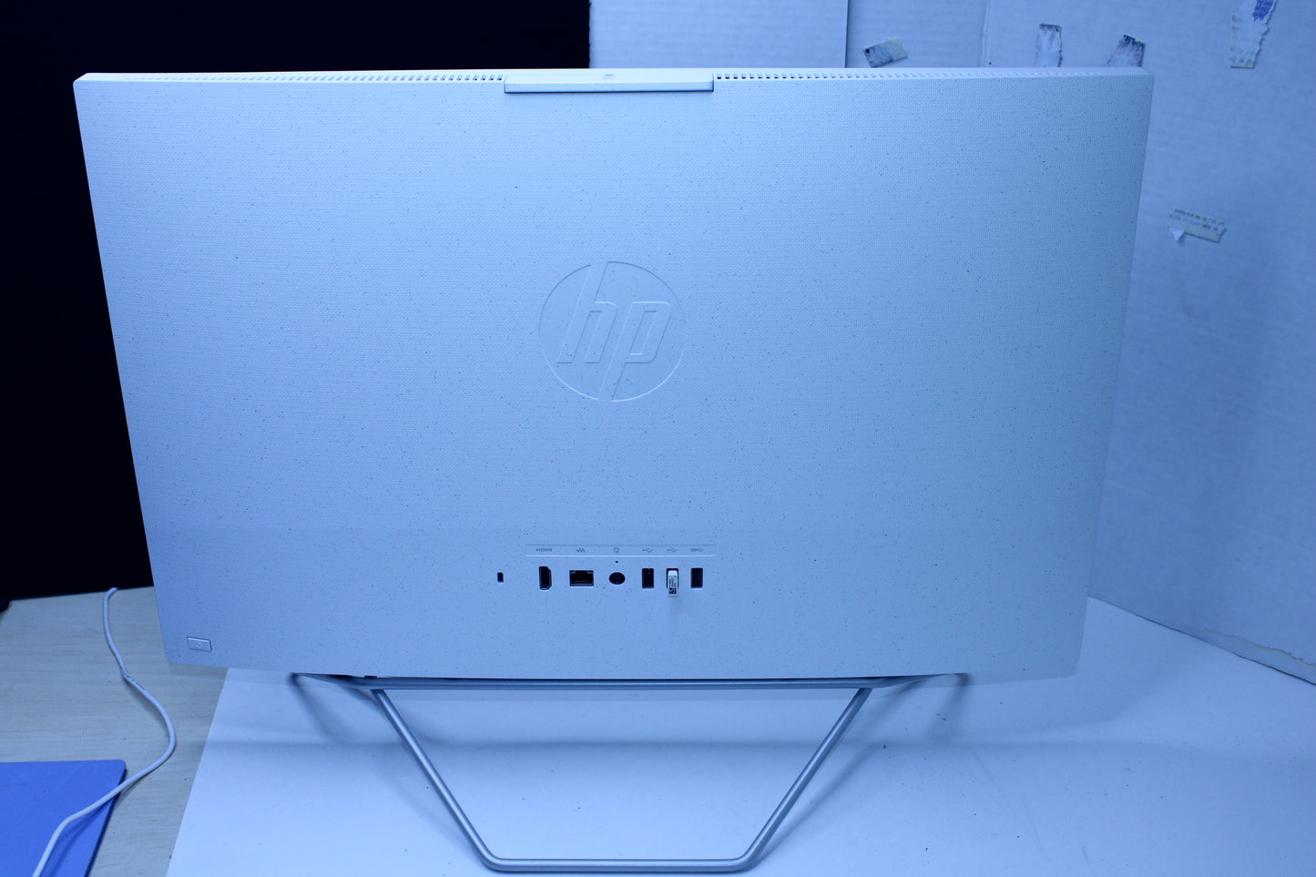 HP 24-cb1224 All-In-One Touchscreen PC – AMD Ryzen 5, 8GB RAM, 1TB Storage