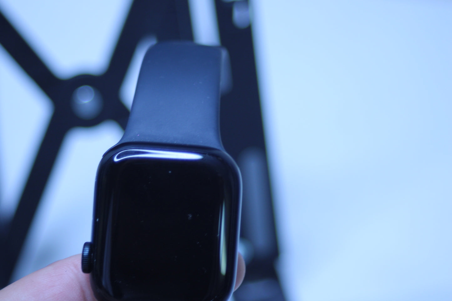 Apple Watch Series 7 41mm (GPS + LTE) – Midnight Aluminum Case & Sport Band – Store Display