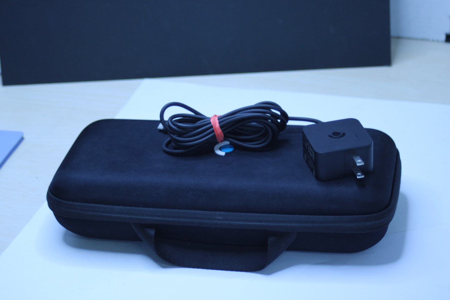 Valve Steam Deck 512GB Handheld Gaming Console – w/ Case & Charger – Black