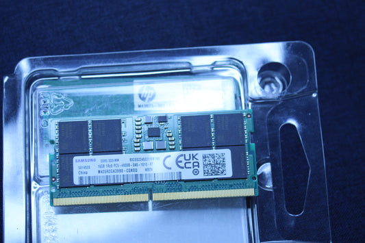 Samsung 16GB DDR5-4800 SODIMM Laptop RAM – PC5-38400 1Rx8 M425R2GA3BB0-CQK