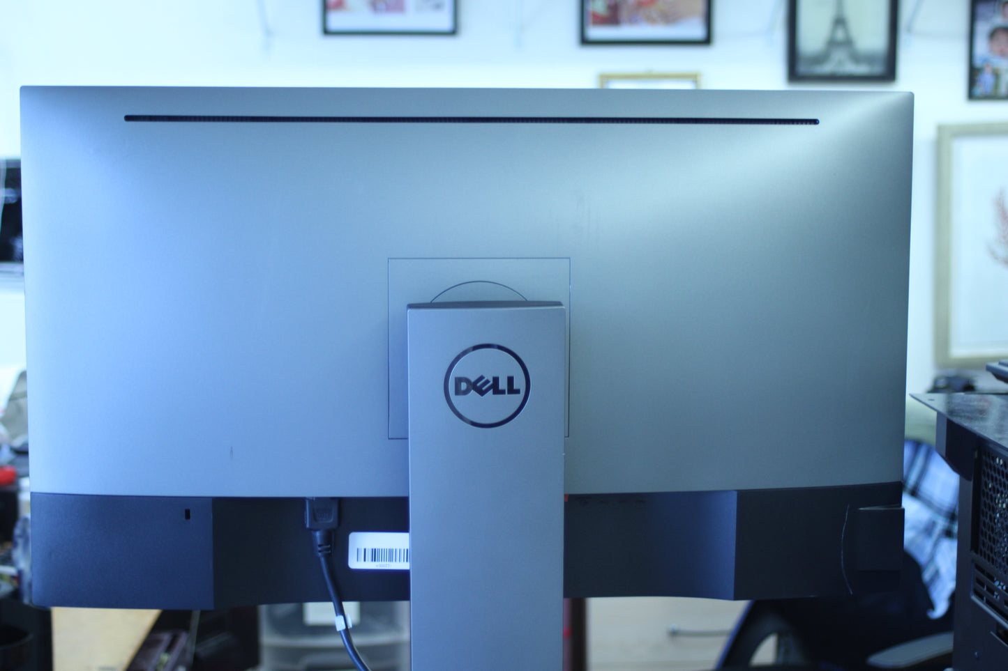 Dell U2718Q 27-Inch 4K Ultra HD Monitor | IPS Panel, HDR, 5ms Response