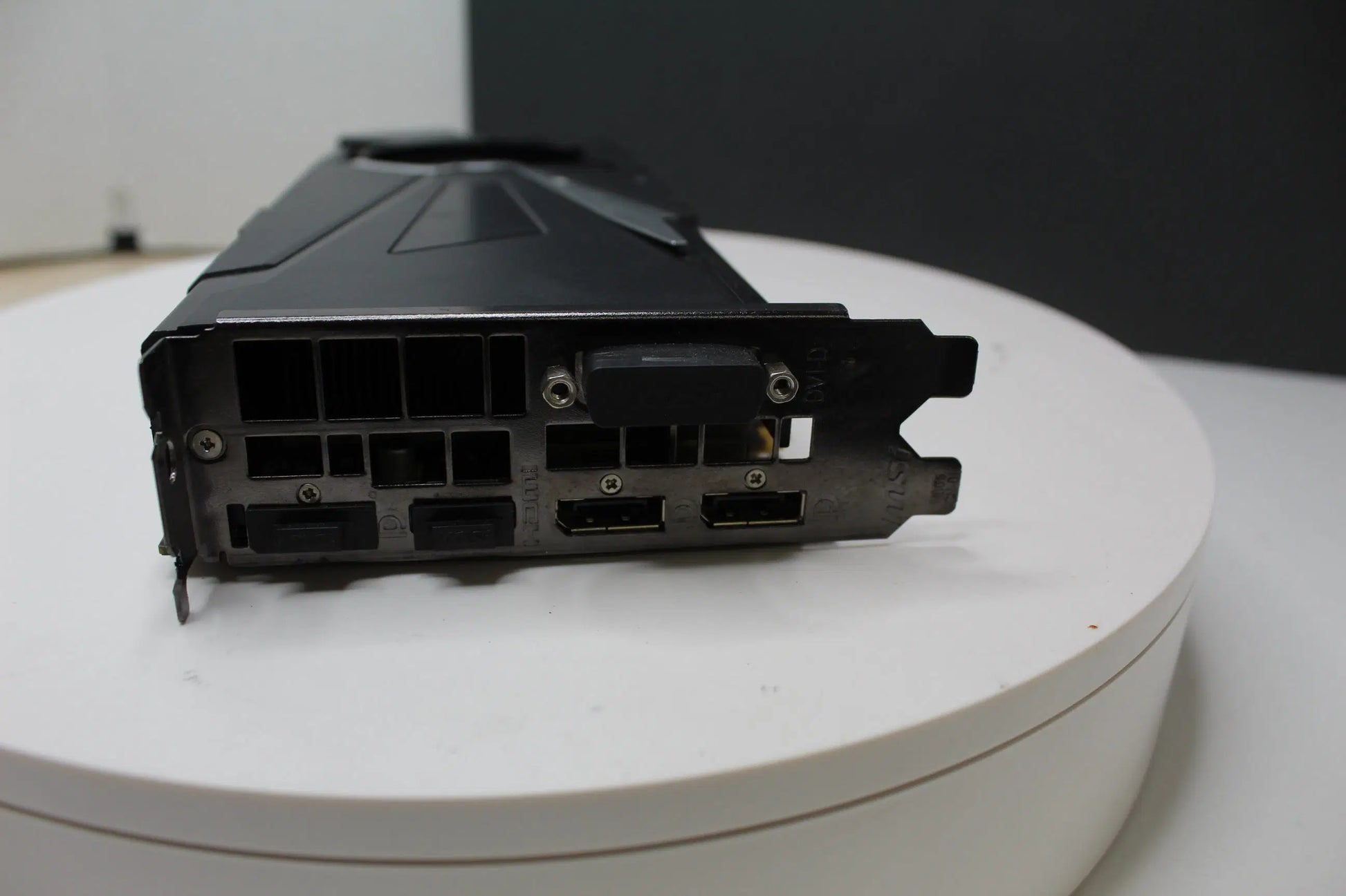 MSI GeForce GTX 1070 AERO ITX OC 8GB GDDR5 Graphics Card – Compact VR-Ready GPU - WeBuyElectronic