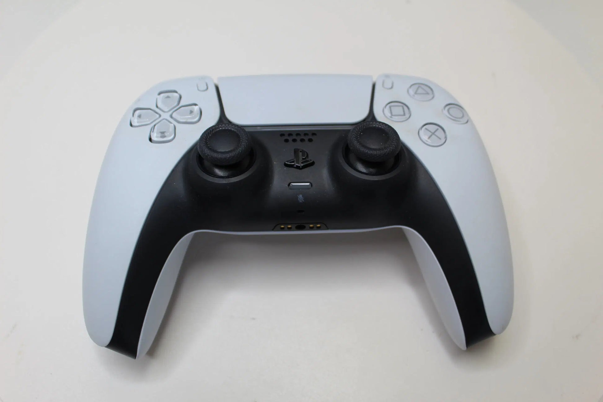 Sony PlayStation 5 Slim Digital Edition Console – 1TB SSD – White (2024 Model) - WeBuyElectronic