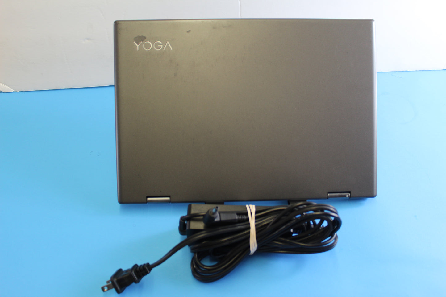 Lenovo Yoga 720-12IKB 2-in-1 Touchscreen Laptop | i5-7200U | 8GB | 128GB SSD | Windows 11 Home
