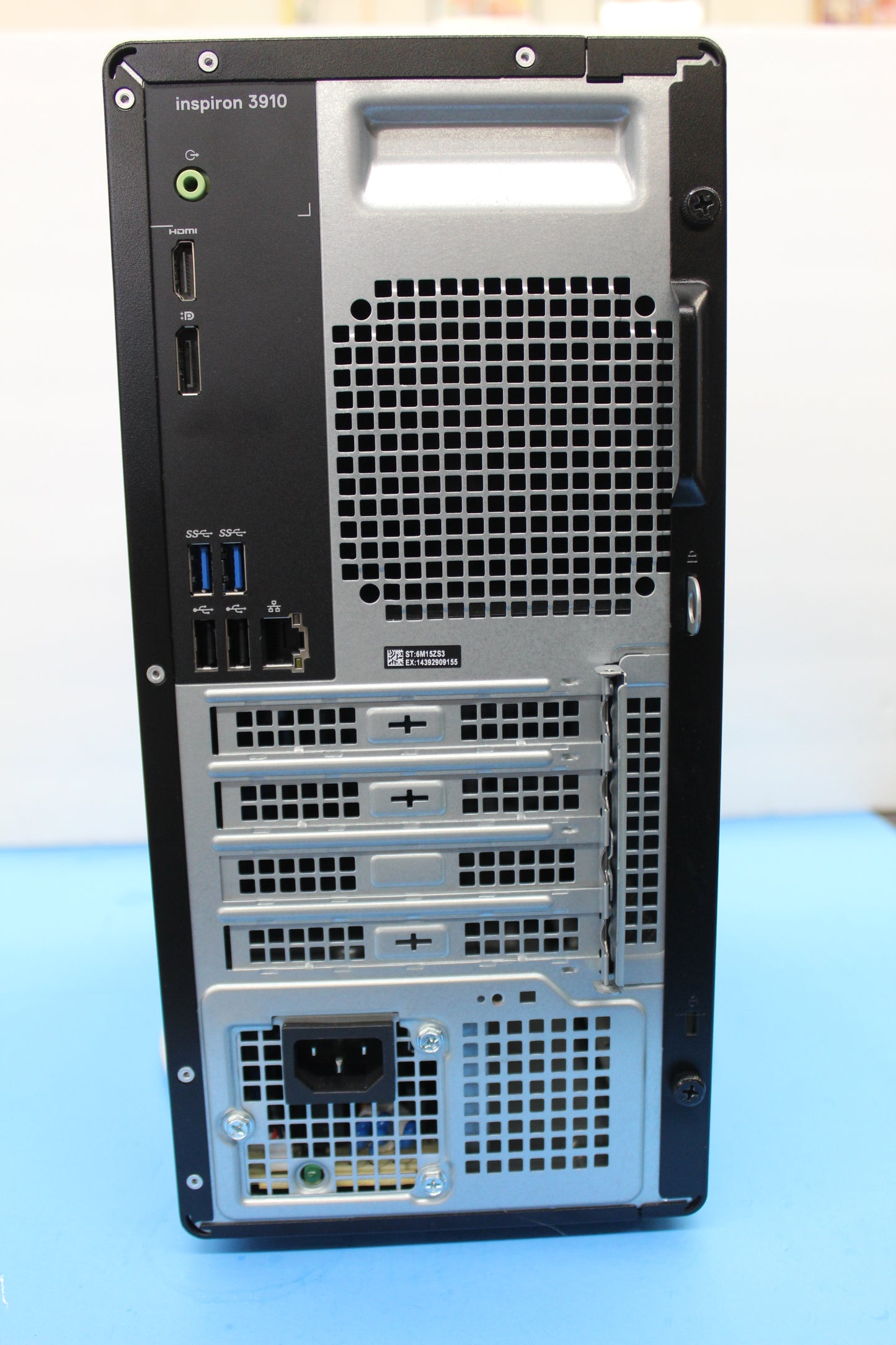Dell Inspirion 3910  i5‑12400 (6‑core, up to 4.40 GHz), 12 GB DDR4 (8 + 4), 256 GB M.2 SSD + 1 TB 7200 RPM HDD, Intel UHD 730, Wi‑Fi 6/Bluetooth, Windows 11 Home.