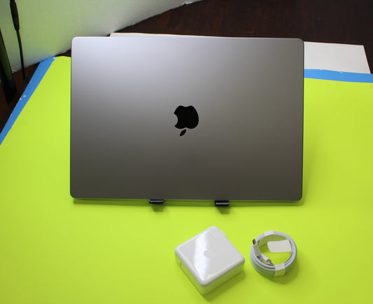 Apple MacBook Pro 16" (2021) M1 Max – 32GB RAM, 1TB SSD, 95% Battery – macOS Sequoia