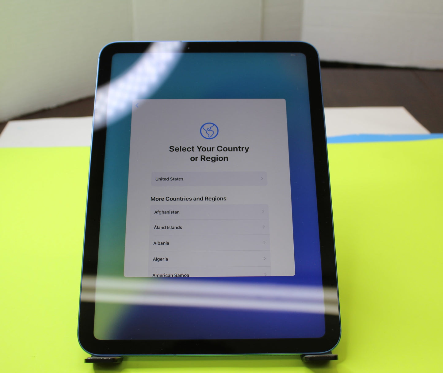 Apple iPad A3355 – 11th Gen, 128GB, A16 Chip, Wi-Fi + 5G – Blue/Silver Finish