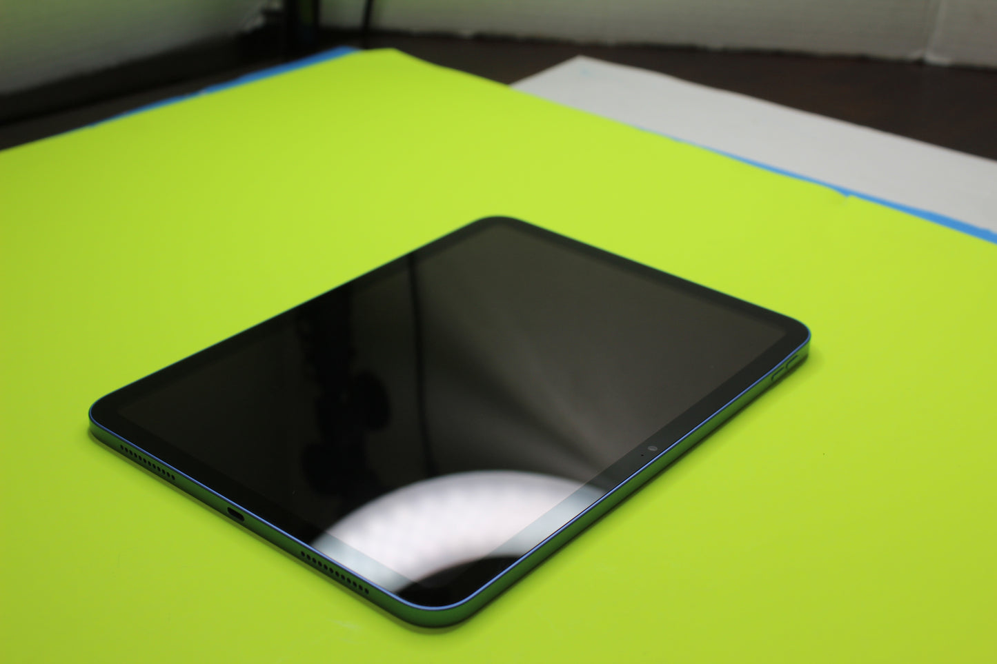 Apple iPad 10th Gen 10.9" Wi-Fi 64GB Blue (MPQ13LL/A) A2696 – Excellent Condition