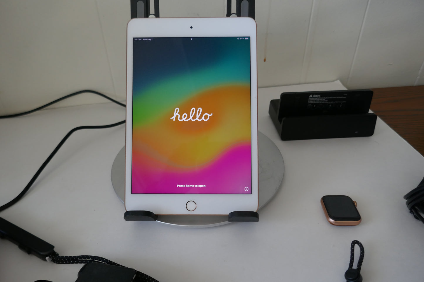 Apple iPad Mini 5 7.9" (5th Gen) – 64GB – Wi-Fi – Gold – Model A2133 – iOS 18
