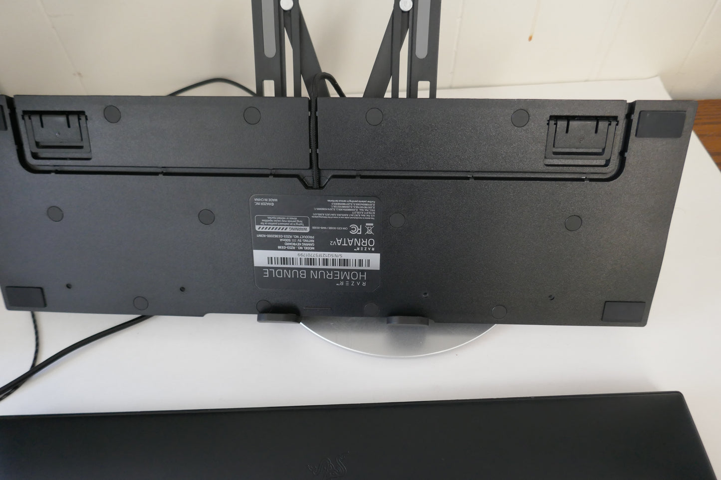 Razer Ornata V2 Hybrid Mechanical RGB Wired Gaming Keyboard – Chroma Lighting, Mecha-Membrane Keys