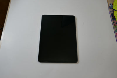 Apple iPad Air 5th Generation (A2588) – 10.9" Wi-Fi, 256GB, Space Gray - WeBuyElectronic