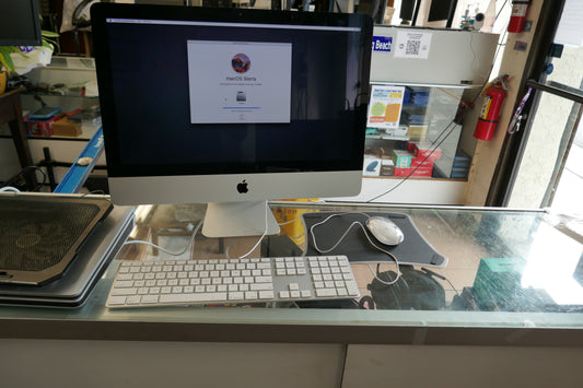 Apple iMac 21.5" All-in-One Desktop – Intel Core i5 2.7GHz, 8GB, 1TB, macOS 10.15.7