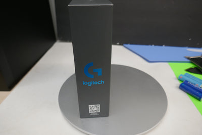 Logitech G703 (910-005638) Lightspeed Wireless Gaming Mouse – HERO Sensor, RGB, Rechargeable