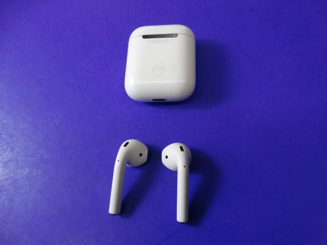Apple AirPods 2nd Generation with Charging Case – Original & Tested - WeBuyElectronic