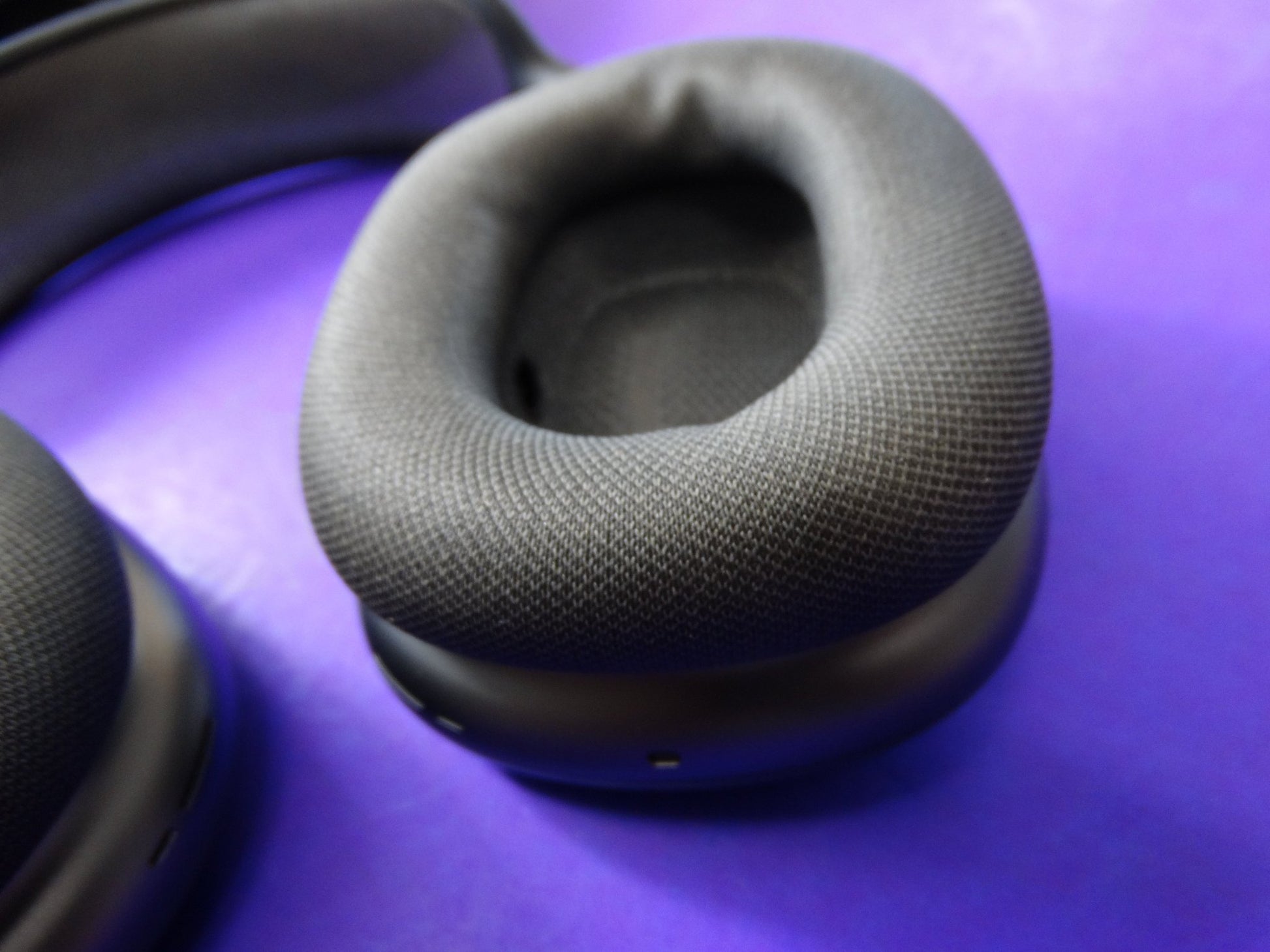 Apple AirPods Max – Space Gray – Active Noise Cancelling Wireless Over-Ear Headphones - WeBuyElectronic