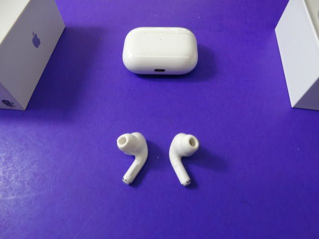 Apple AirPods Pro (1st Gen) with MagSafe Charging Case – Verified Serial H6VG8JUNN7059 - WeBuyElectronic