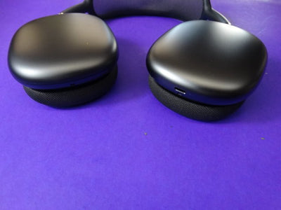 Apple EarPods with Lightning Connector – Wired In - Ear Headset & Mic (For iPhone/iPad) - WeBuyElectronic