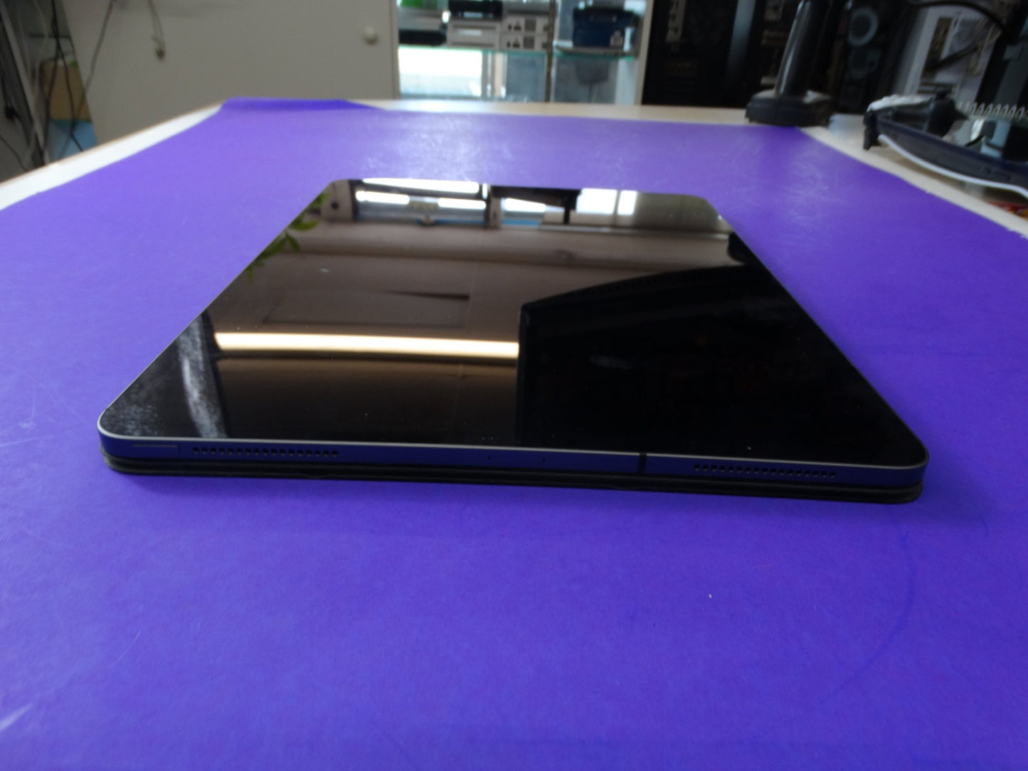 Apple iPad Pro 12.9" (4th Gen) – 128GB Storage, 6GB RAM, Wi-Fi + Cellular Tablet - WeBuyElectronic