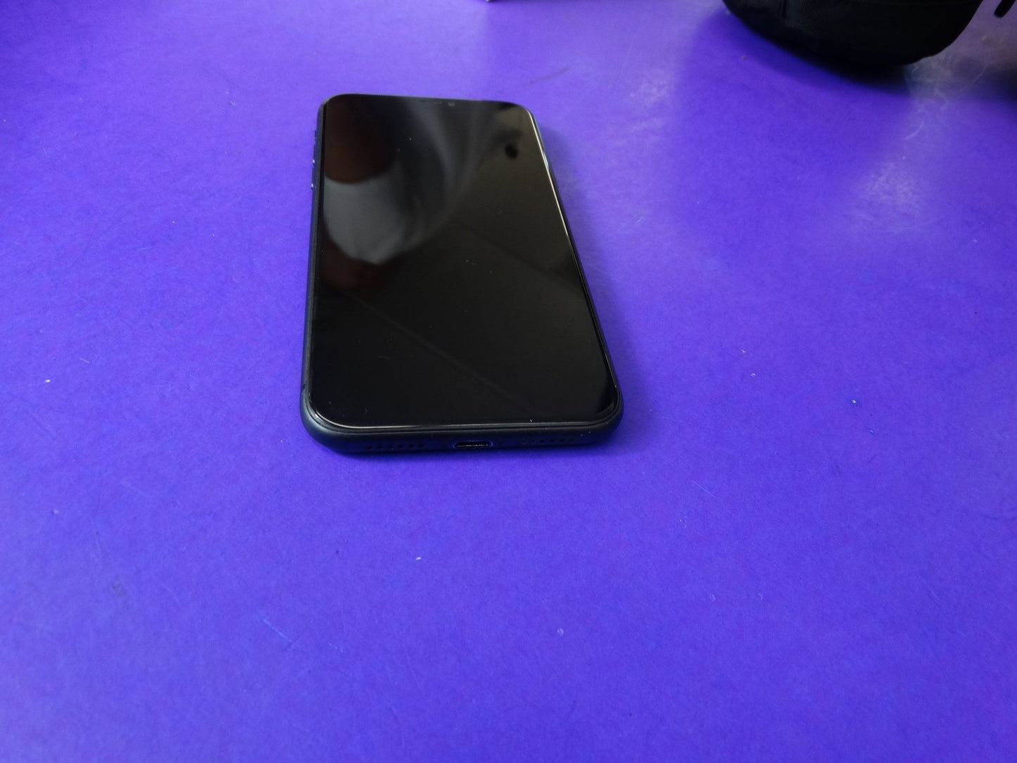 Apple iPhone 11 – 64GB – Unlocked – iOS 18.3.2 – MWJE2LL/A – 76% Battery - WeBuyElectronic