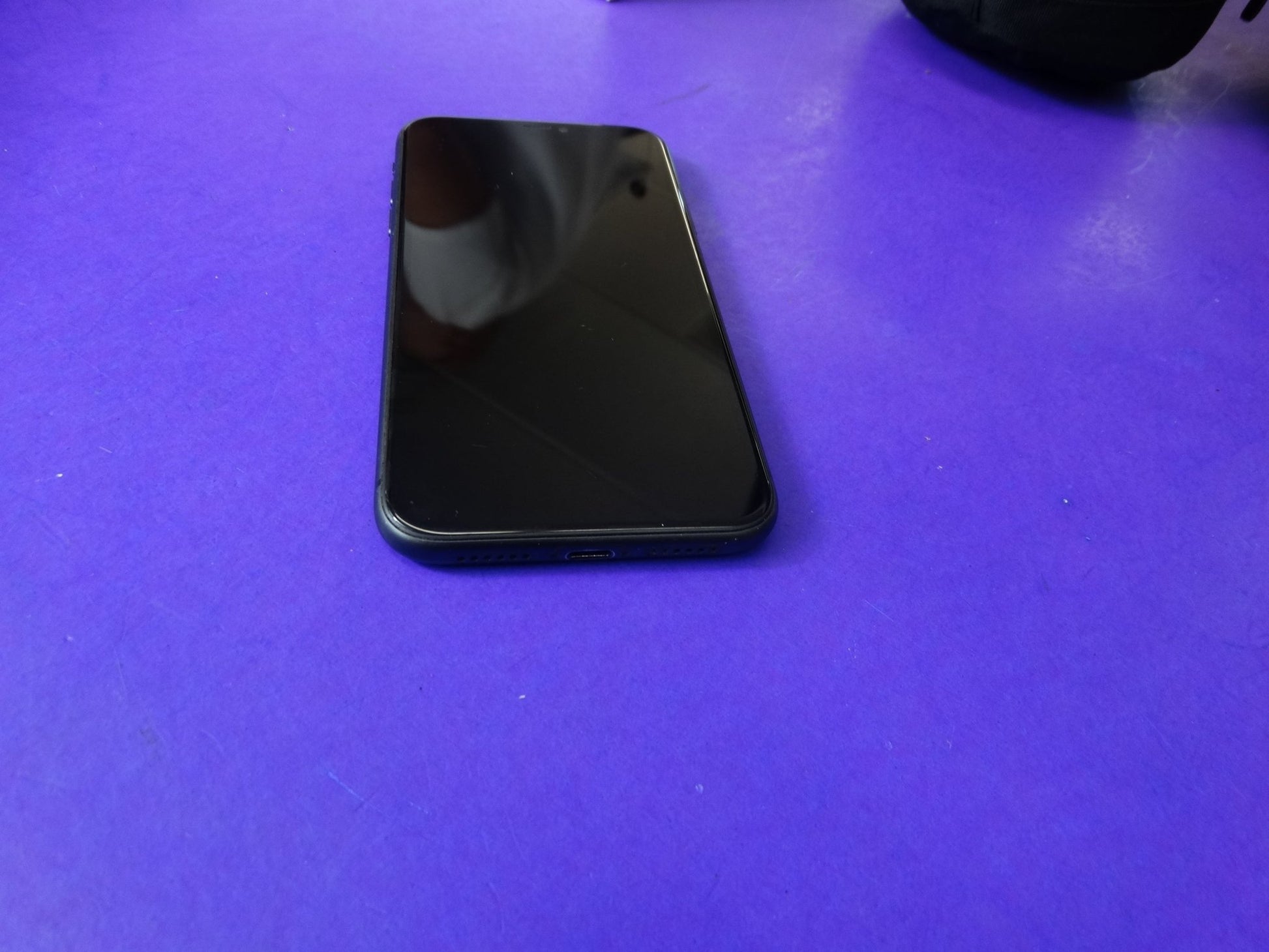 Apple iPhone 11 – 64GB – Unlocked – iOS 18.3.2 – MWJE2LL/A – 76% Battery - WeBuyElectronic