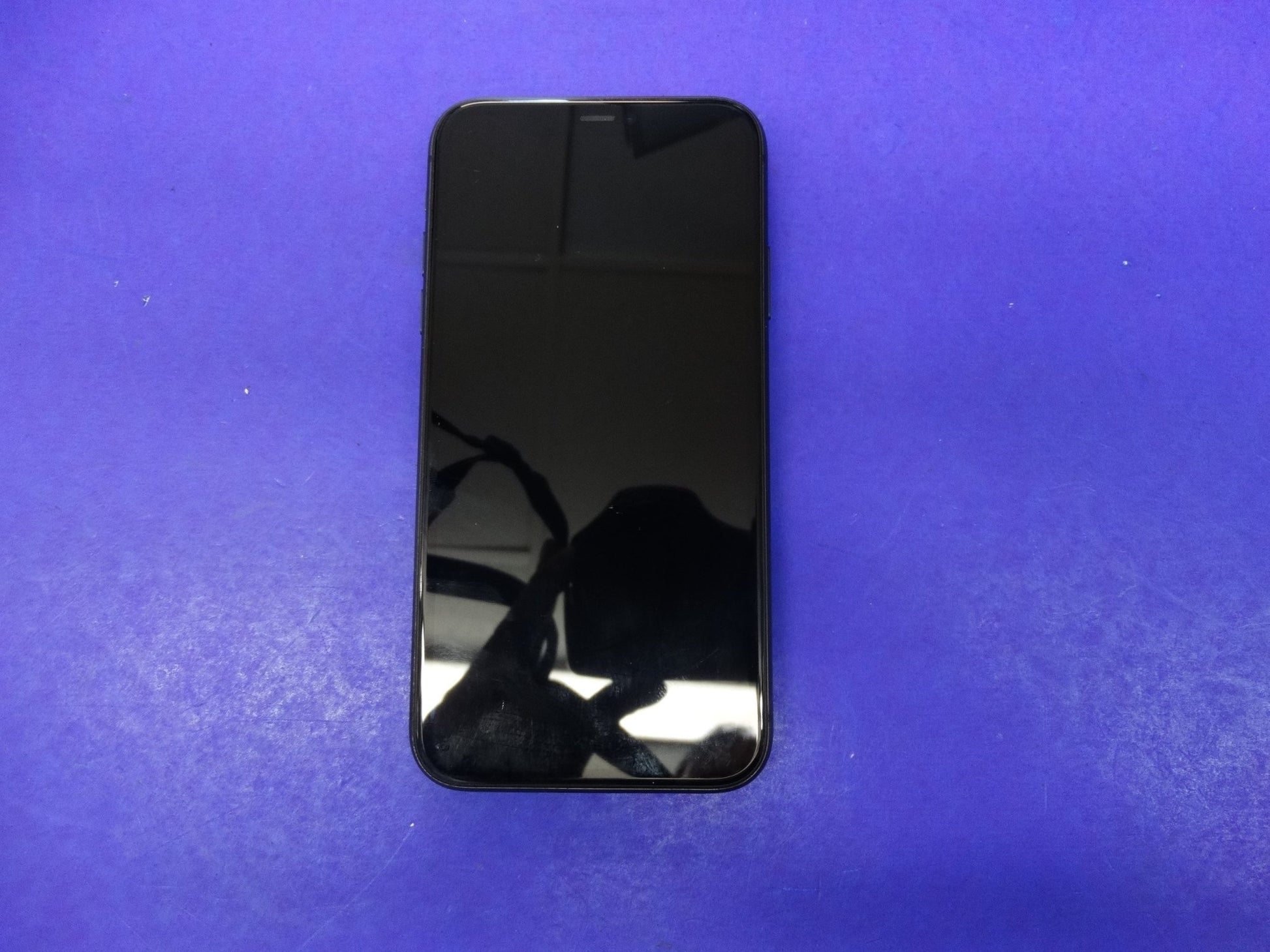 Apple iPhone 11 – 64GB – Unlocked – iOS 18.3.2 – MWJE2LL/A – 76% Battery - WeBuyElectronic