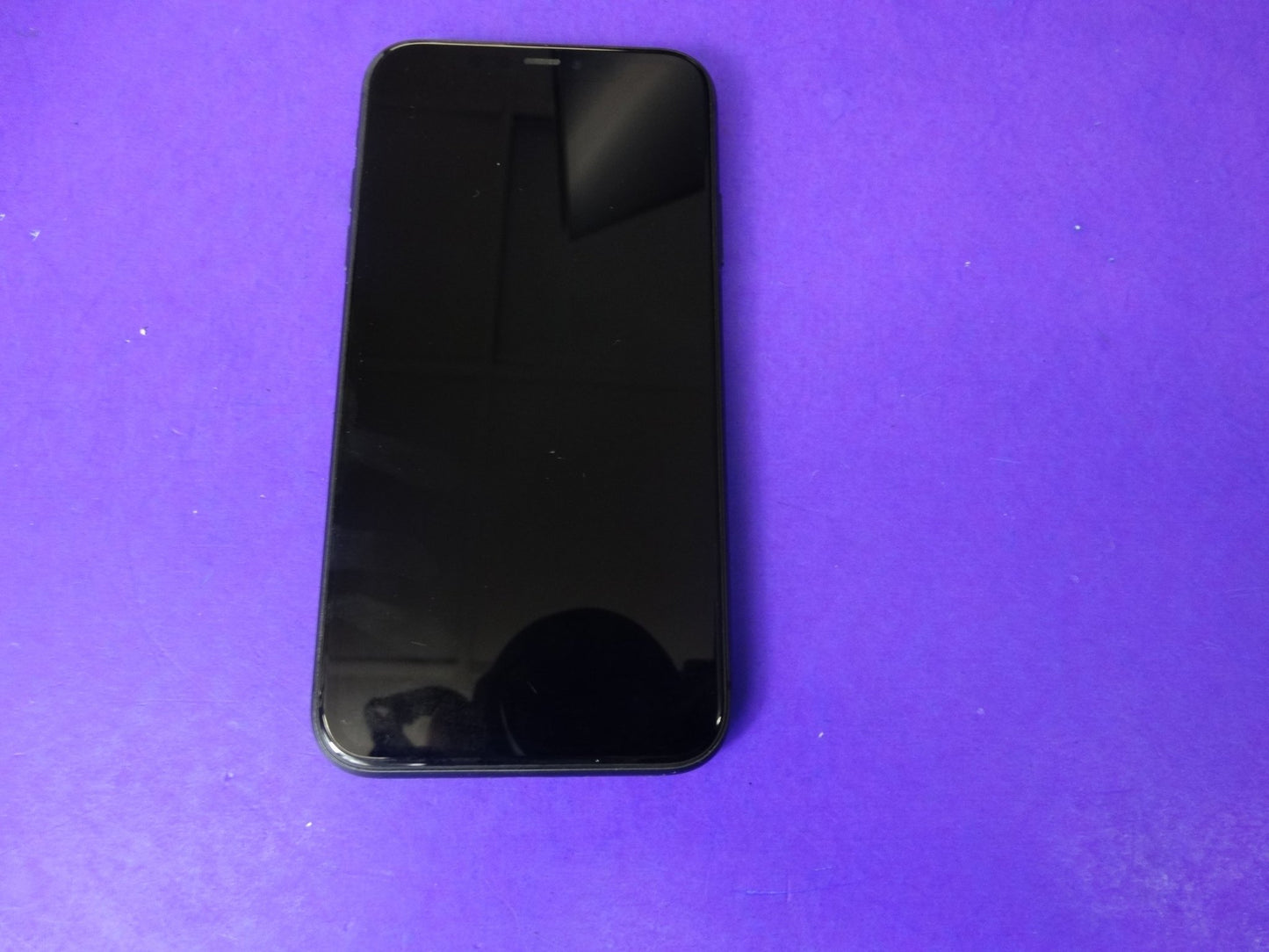 Apple iPhone 11 – 64GB – Unlocked – iOS 18.3.2 – MWJE2LL/A – 76% Battery - WeBuyElectronic