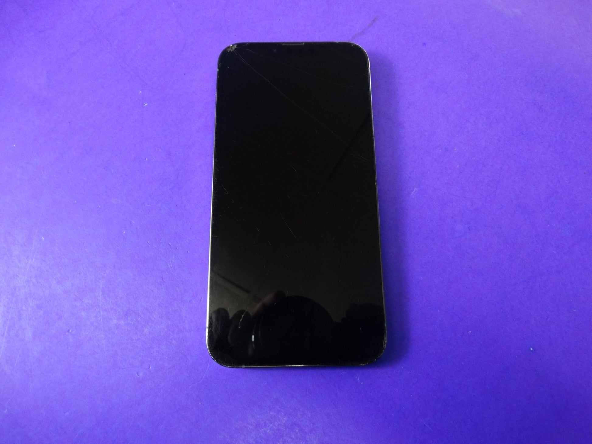 Apple iPhone 13 Pro Max – 128GB Unlocked | 77% Battery Health - WeBuyElectronic