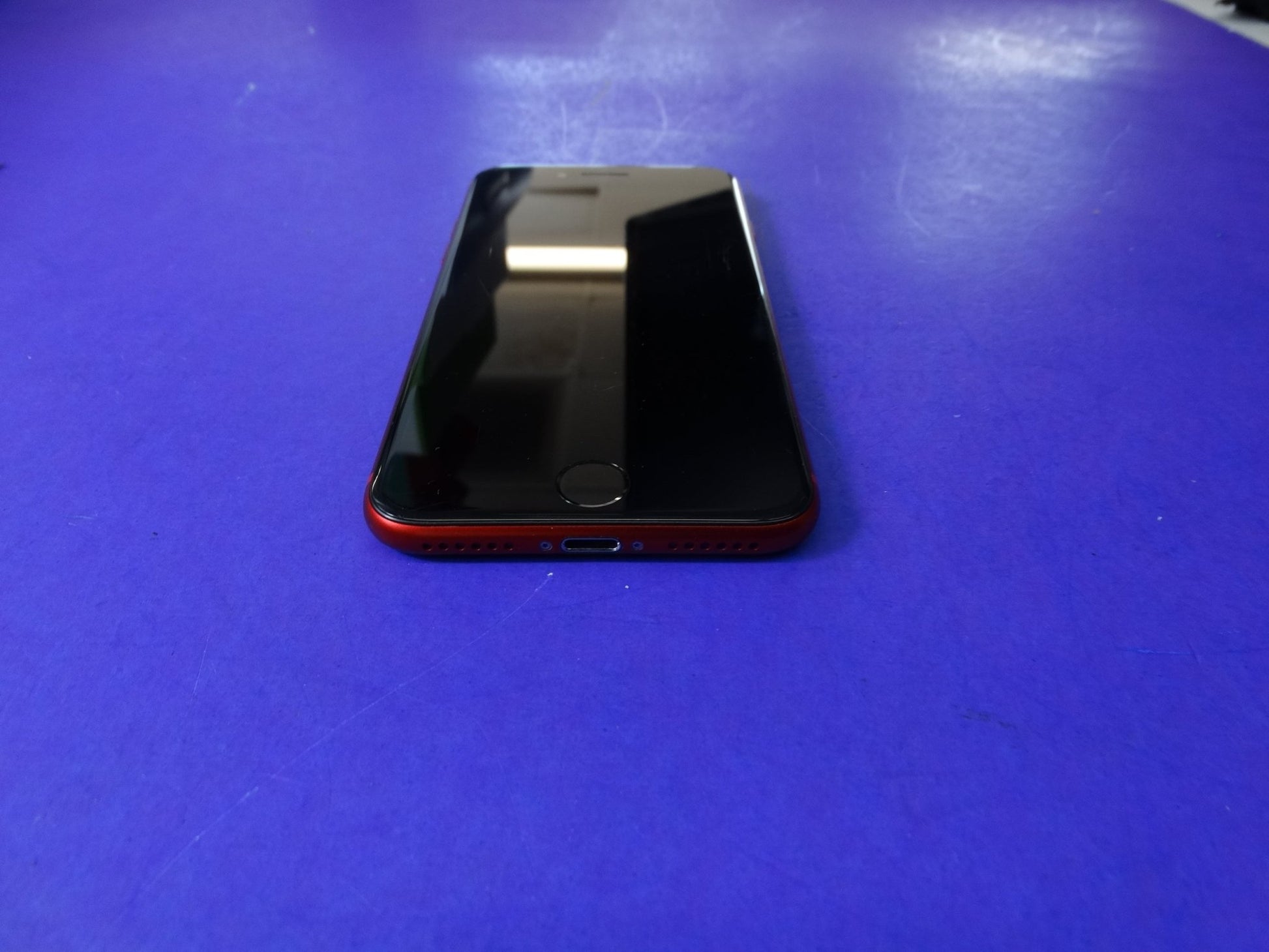 Apple iPhone SE (2nd Gen) 64GB – Unlocked | iOS 18.7.2 | 87% Battery Health - WeBuyElectronic