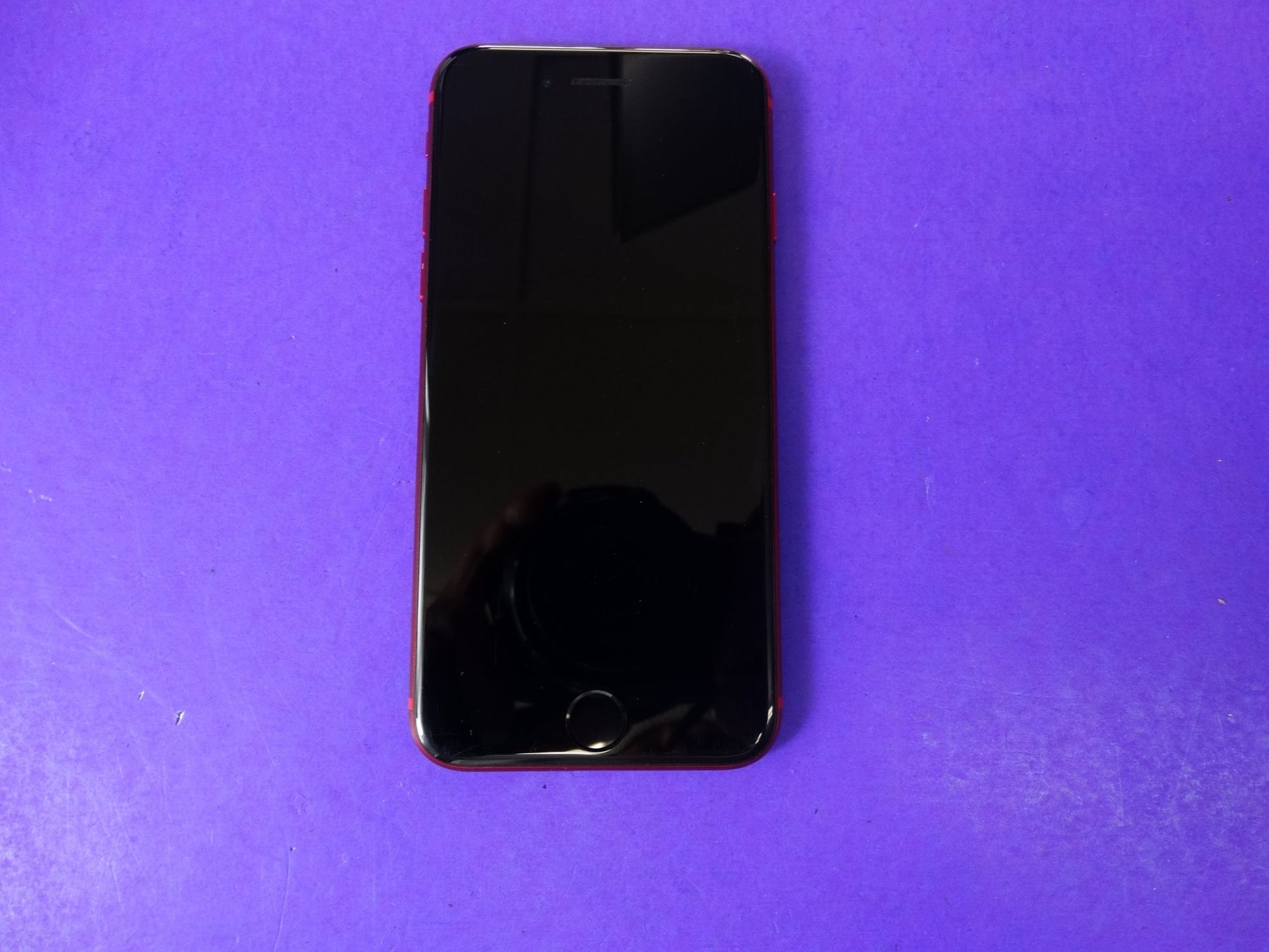 Apple iPhone SE (2nd Gen) 64GB – Unlocked | iOS 18.7.2 | 87% Battery Health - WeBuyElectronic